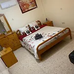 Comfort With Smart Tv & Netflix Gazde/Camere de închiriat *